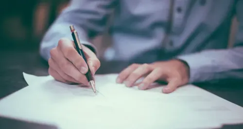 How to Master the Art of Credit Card Application: Dos and Don'ts